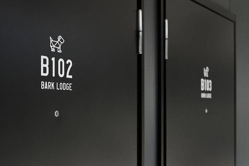 博物館、紀念館與陳列館標識標牌導視系統 融合文化敘事與用戶體驗的設計制作要求